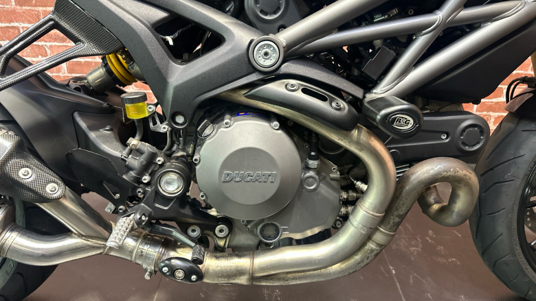 Ducati Monster 1100 Evo ABS DTC